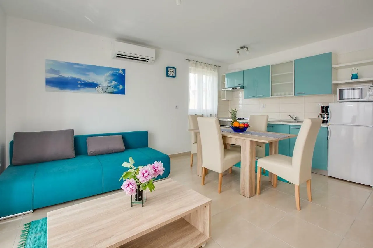 Apartments Ivan 813 Medulin Croatie