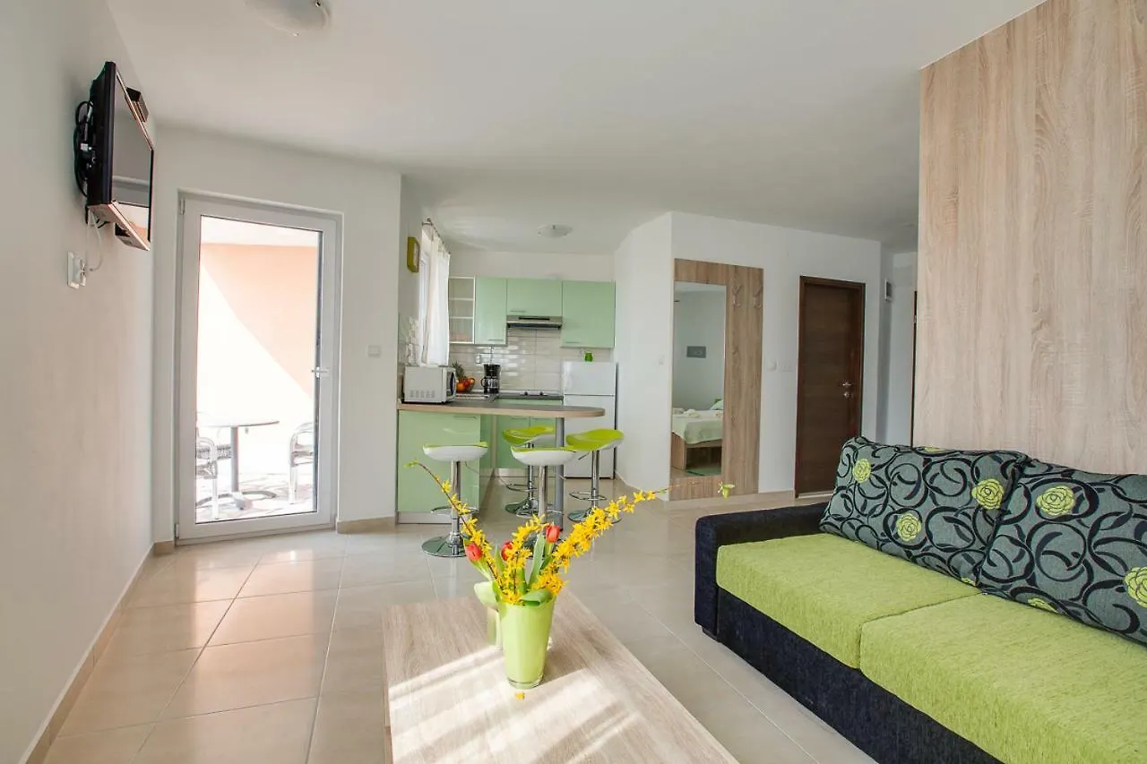 Apartments Ivan 813 Medulin Croatie